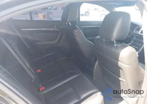 2010 Lincoln Mks from USA, damaged, VIN 1LNHL9DR0AG611853